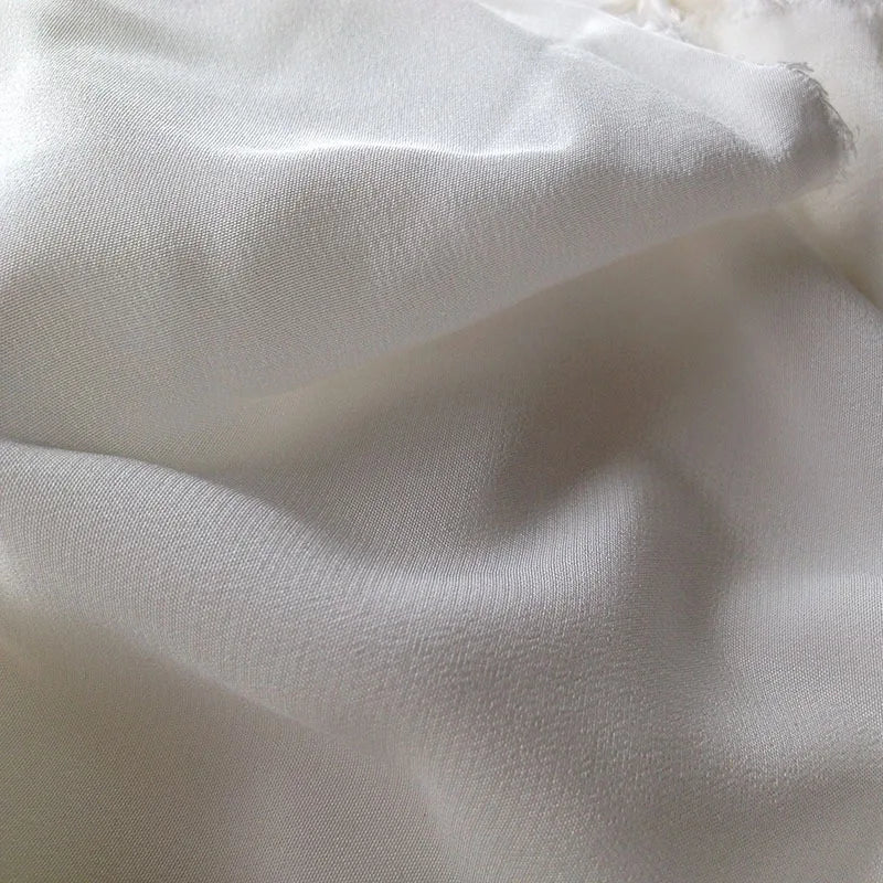 By the Yard 100% Silk Nature White Undyed 16 momme 140 width Silk Crepe de Chine White  Dress Fabric  for Dyeing and Painting