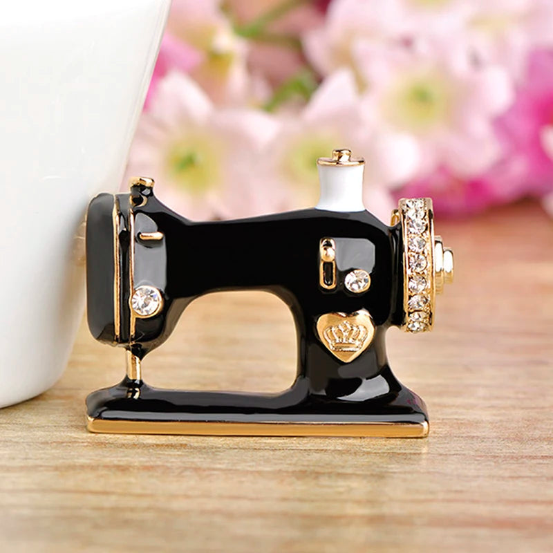 New Women Girls Sewing Machine Brooch Black Enamel Brooches Jewelry Hijab Pin For Collar Suit Scarf Decoration Accessories