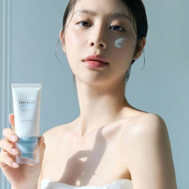 Korean Sunscreenspf50+ Pa4+ Skincare Angel Snow Grass Lightweight Sunscreen Moisturizing Isolation Milk Refreshing Sunblock 50ml