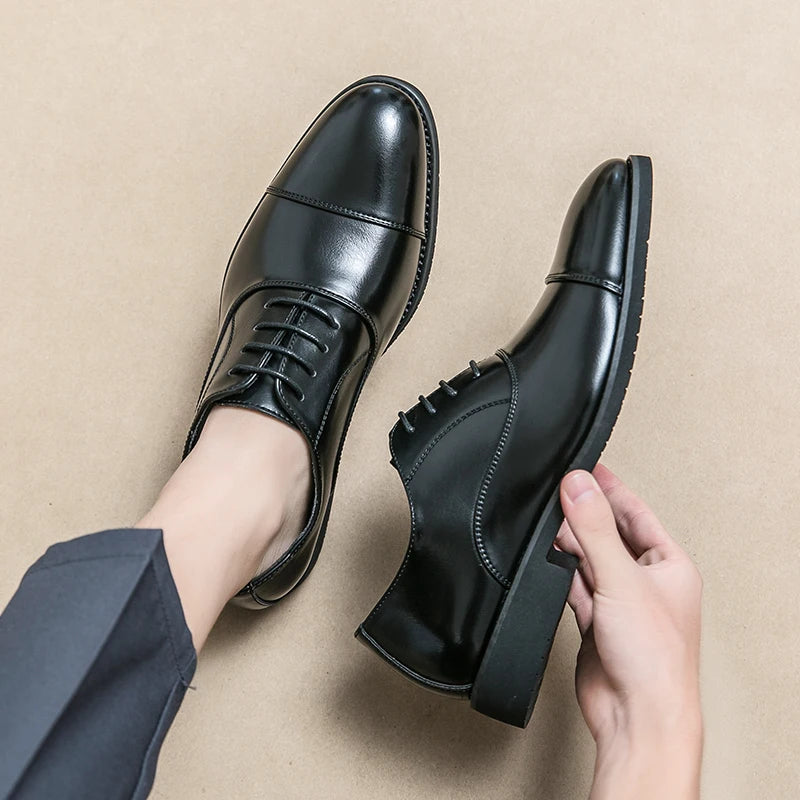 New Men Dress Shoes Luxury Brand Business Leather Shoes for Mens Comfortable Pointed Social Shoe Male Black Casual Wedding Shoes