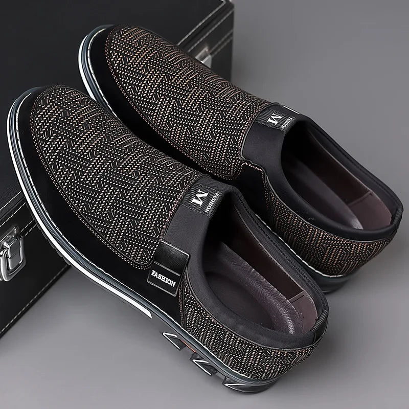 Men Casual Shoes Luxury Business Platform Loafers for Men Slip on Men's Designer Dress Shoes New Big Size Zapatillas De Hombre
