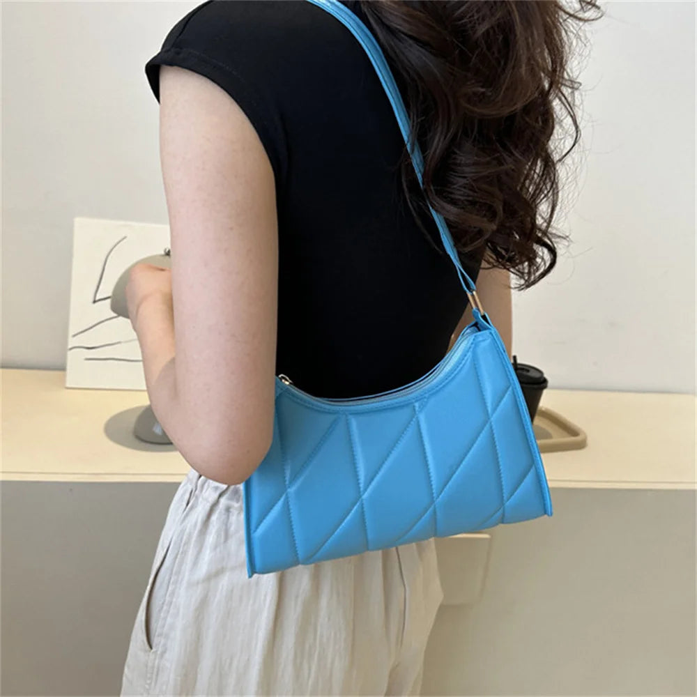 Trendy Women Shoulder Bag PU Leather Underarm Bag Solid Color Handbags Leisure Commuting Small Handle Bags Fashion Zipper Clutch