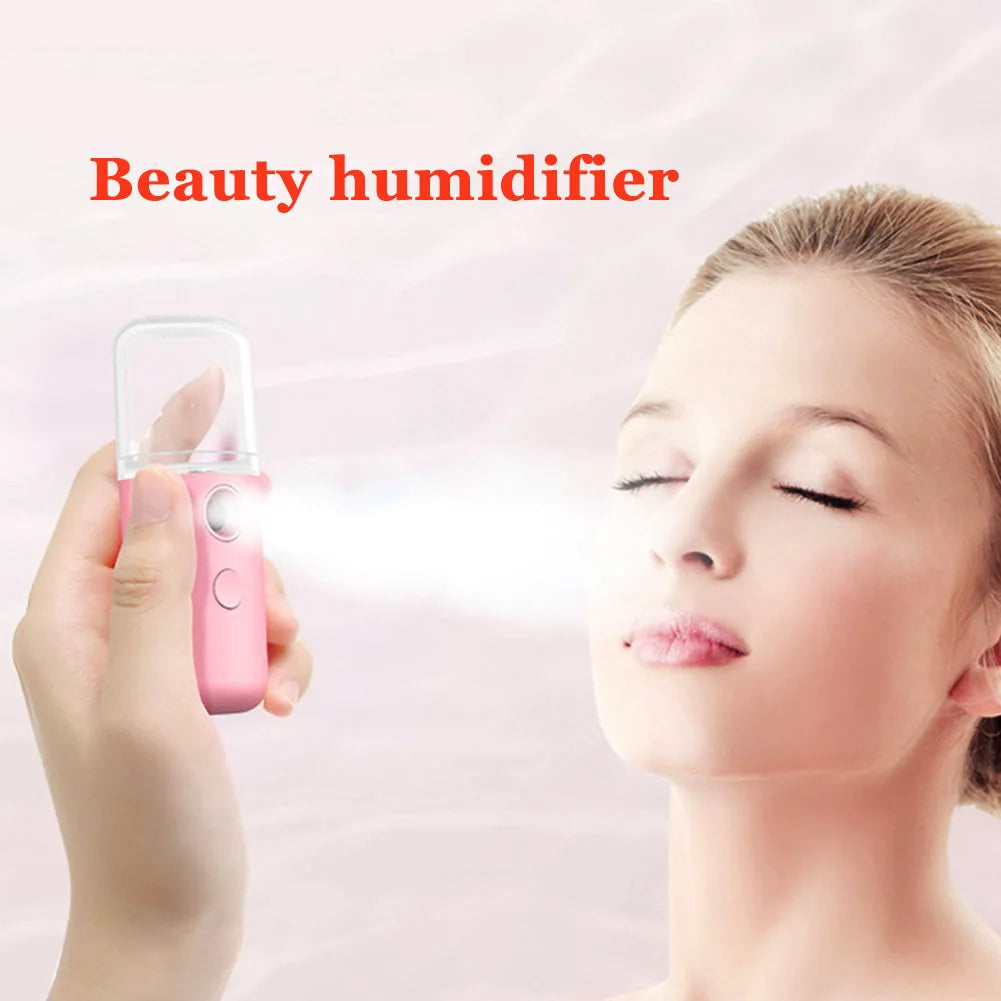 30ml Nano Mist Sprayer Mini Beauty Device USB Rechargeable Cool Mist Facial Steamer Handy Hydrating Sprayer for Skin Care Makeup