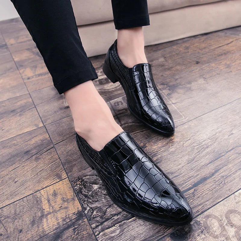 Hot Fashion Men's Crocodile OR Checked Pattern Leather Shoes Business Shoes Slip-on Dress Shoes Luxury Goods Summer Black Loafer