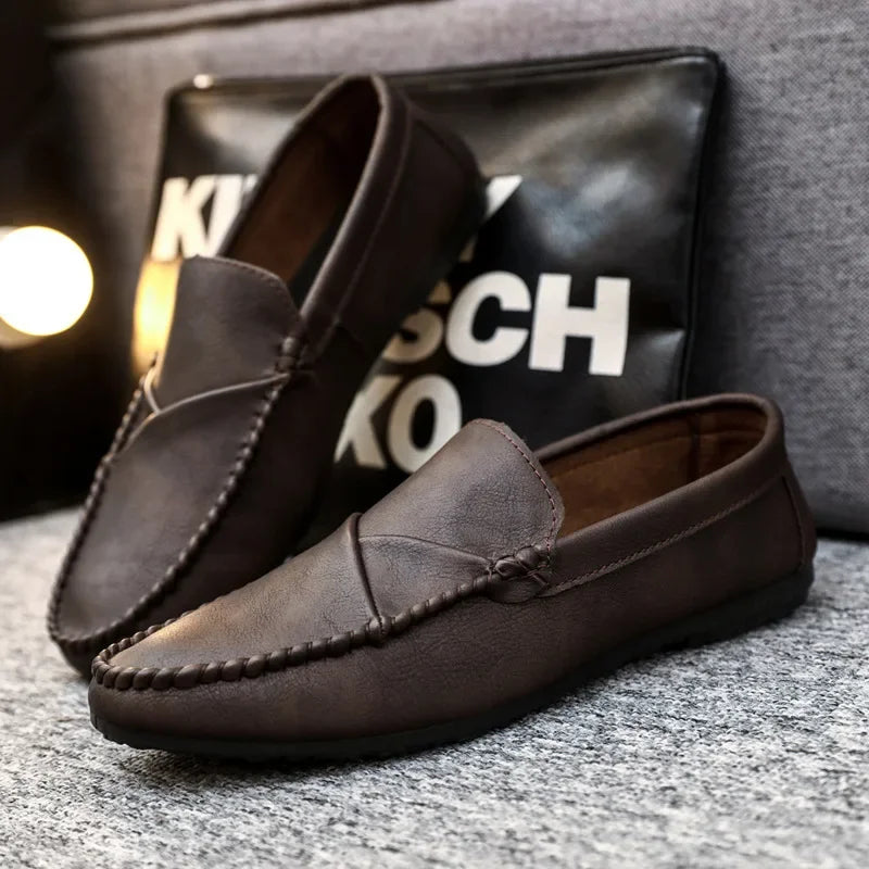 Men Loafers Casual Shoes New Handmade Moccasins Shoes Men 2024 Comfortable Driving Leather British Shoes Designer Male Sneakers