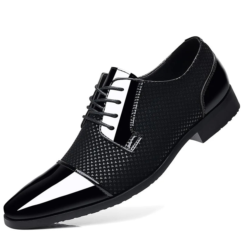 Trending Classic Men Dress Shoes For Men Oxfords Patent Leather Shoes Lace Up Formal Black Leather Wedding Party Shoes2023